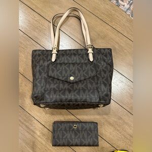 Michael Kors Tote Dark Brown